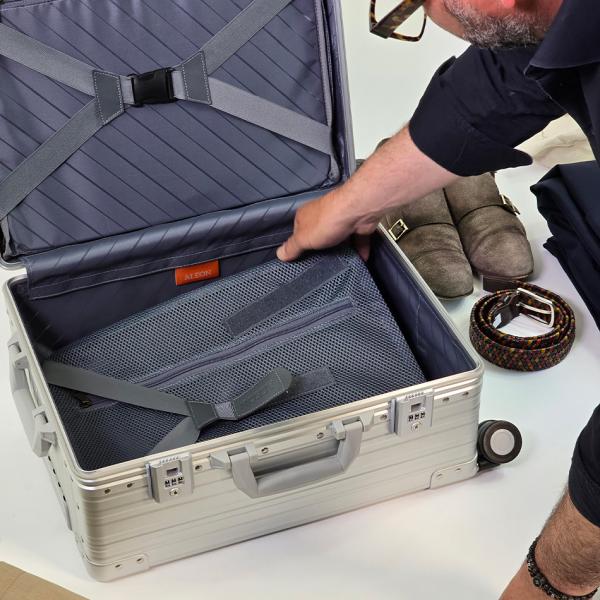 2128 Business Trunk image 2