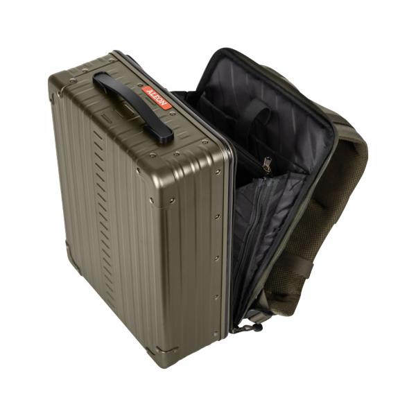 Preview: Backpack Br quer offen