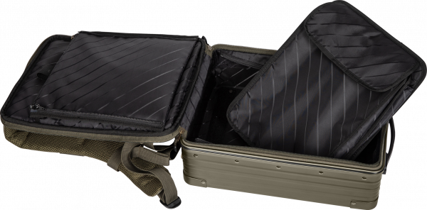 Backpack-Br open