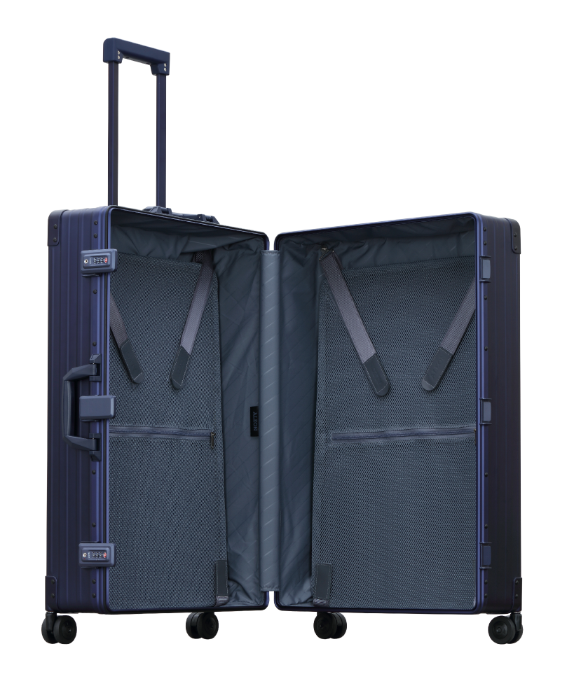 32" MACRO PLUS TRAVELER - Sapphire: Immerse Yourself in the Serenity of Travel