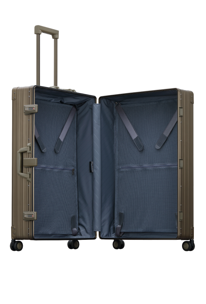 32" MACRO PLUS TRAVELER - Bronze: Luxurious Companion for Stylish Travels